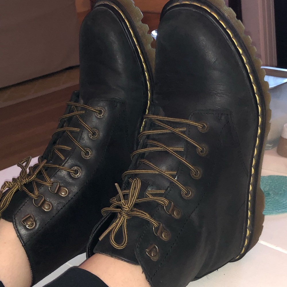 Dr.Marten’s Luana Black Leather Boots Womens 11